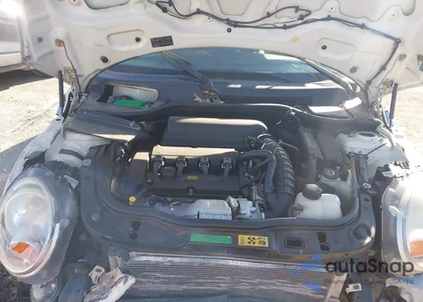 2009 Mini Cooper S z USA, uszkodzony, nr VIN WMWMF73589TW85437